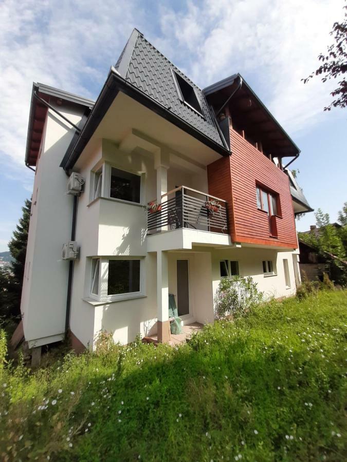 Guesthouse Hill SJJ Exterior foto